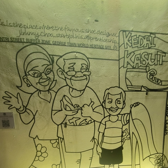 Meet your Posher!! - Picture 12 of 16